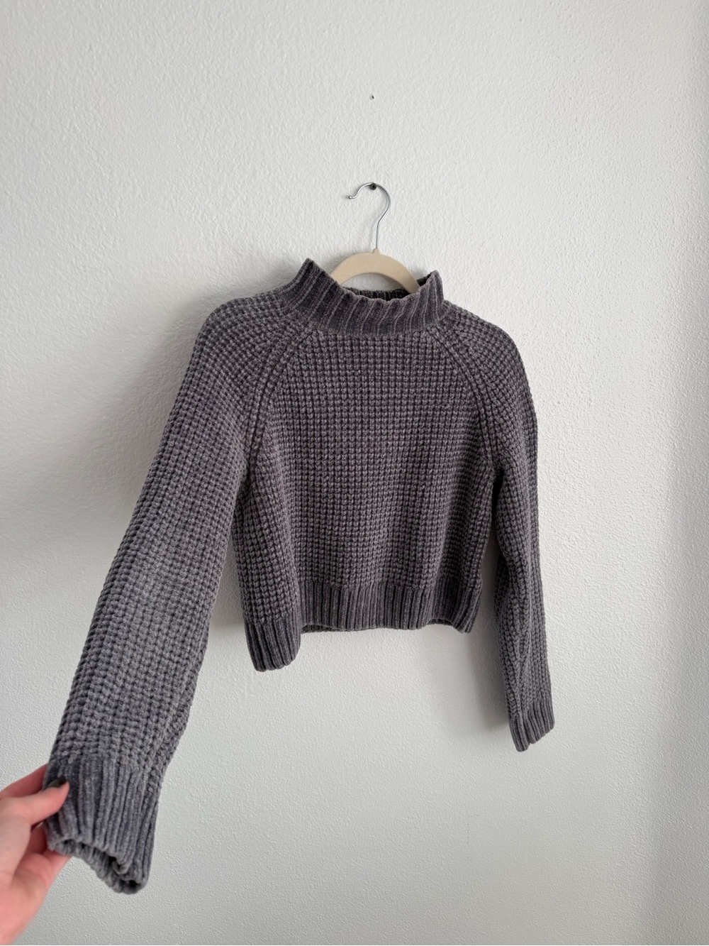 H&M Divided Gray Waffle Cropped Turtleneck Sweater